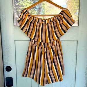 A SHEIN NWOT off the shoulder shorts jumpsuit